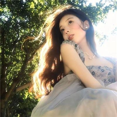 在凡妲的小房间里